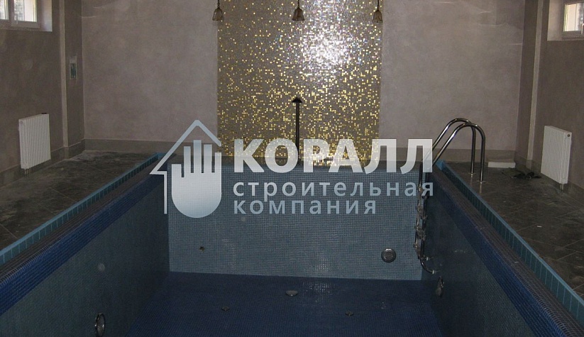 коттедж с бассейном  для комфортного проживания  строительной компанией Коралл