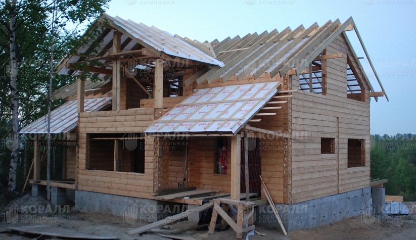 построен дом из клеёного бруса строительной компанией Коралл